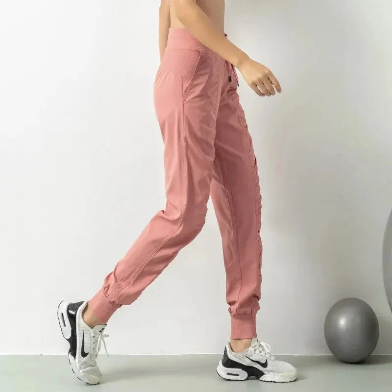 Drawstring Quick Dry Athletic Fitness Sweatpants with Two Side Pockets For Women