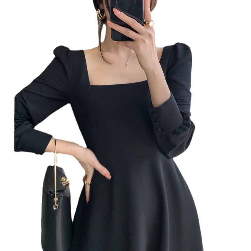 Black Long-sleeved French Retro Hepburn Style Square Neck Dress 2024