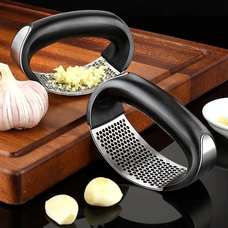 Stainless Steel Manual Garlic Mincer Gadget